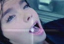 미셸 공드리 뮤직비디오: ARMY OF ME - Bjork